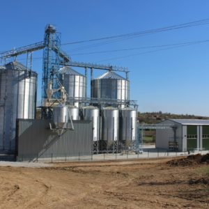 Элеваторы для хранения зерна, силосы